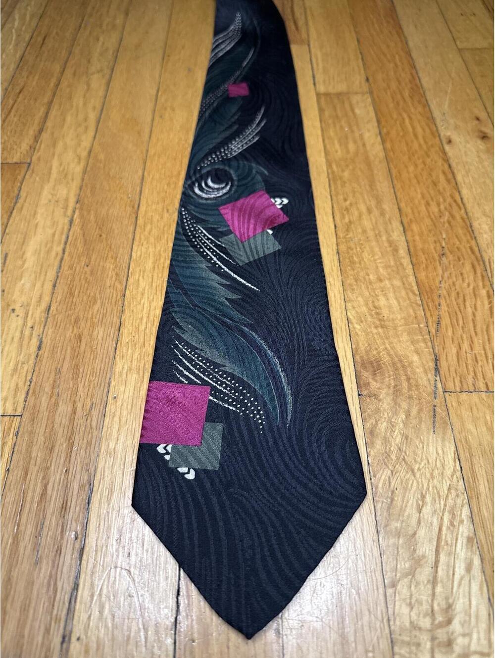 Vintage Cezani 100% Silk Abstract Geometric Necktie Black Purple Green Italy